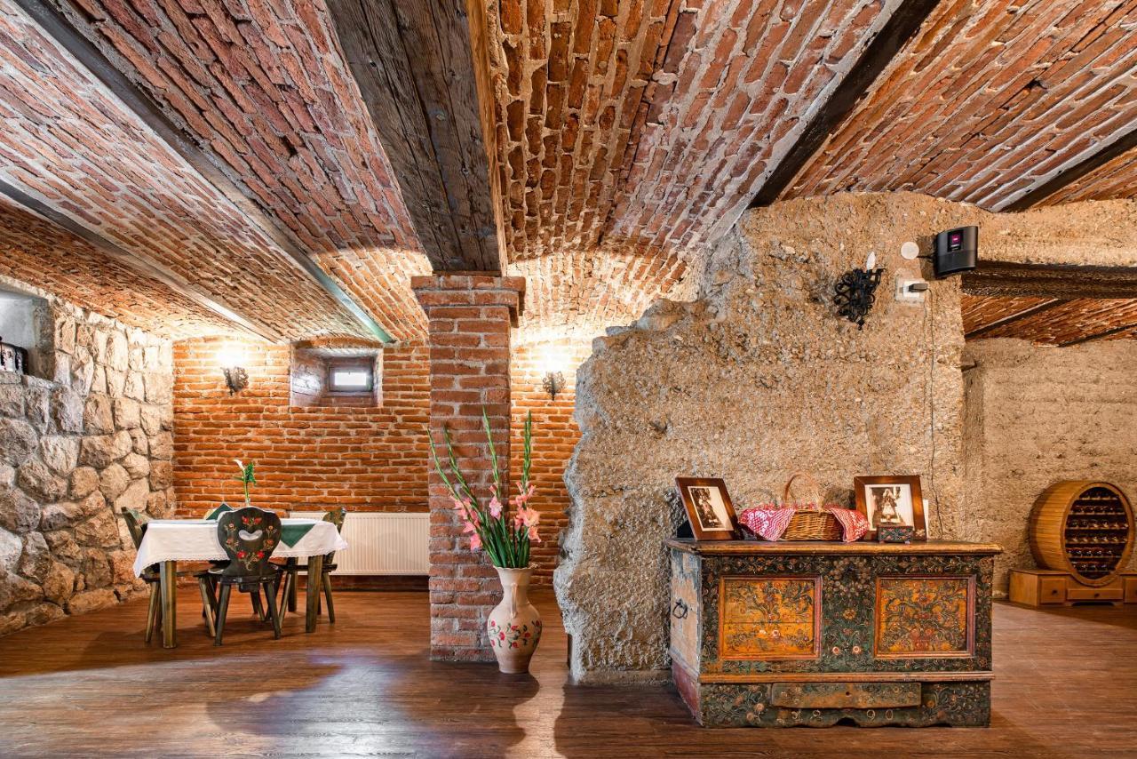 Conacul Secuiesc-Szekelyko Kuria Otel Coltesti Dış mekan fotoğraf