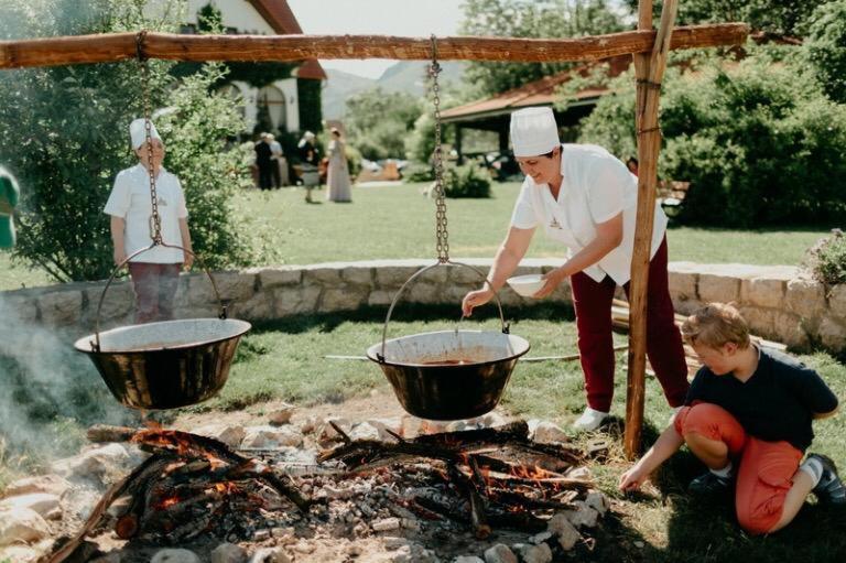 Conacul Secuiesc-Szekelyko Kuria Otel Coltesti Dış mekan fotoğraf